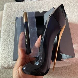 Carolina Herrera Good Girl Eau de Parfum with Jasmine plus a travel size bottle